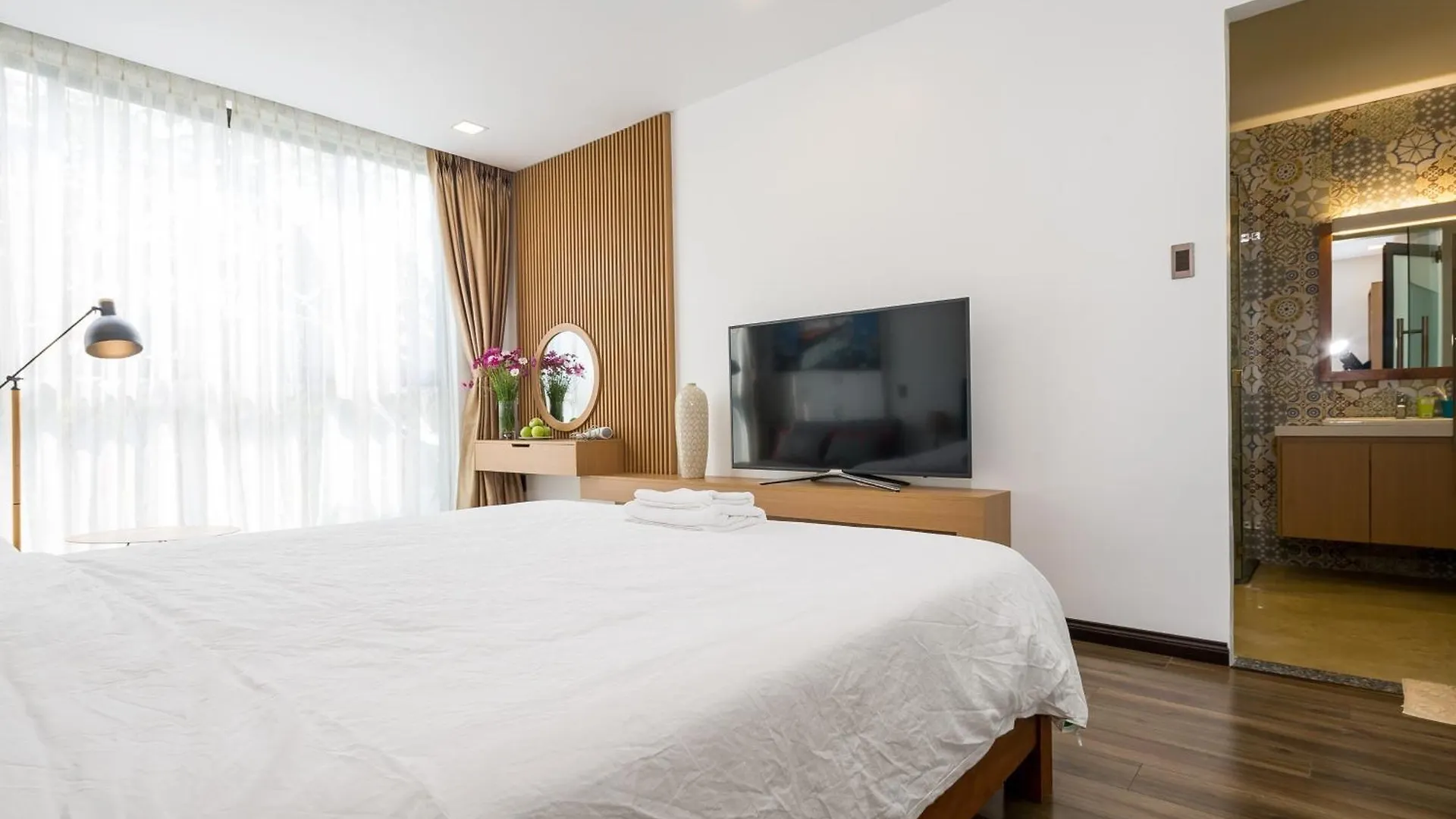 Charming Luxury Beach Villa Da Nang