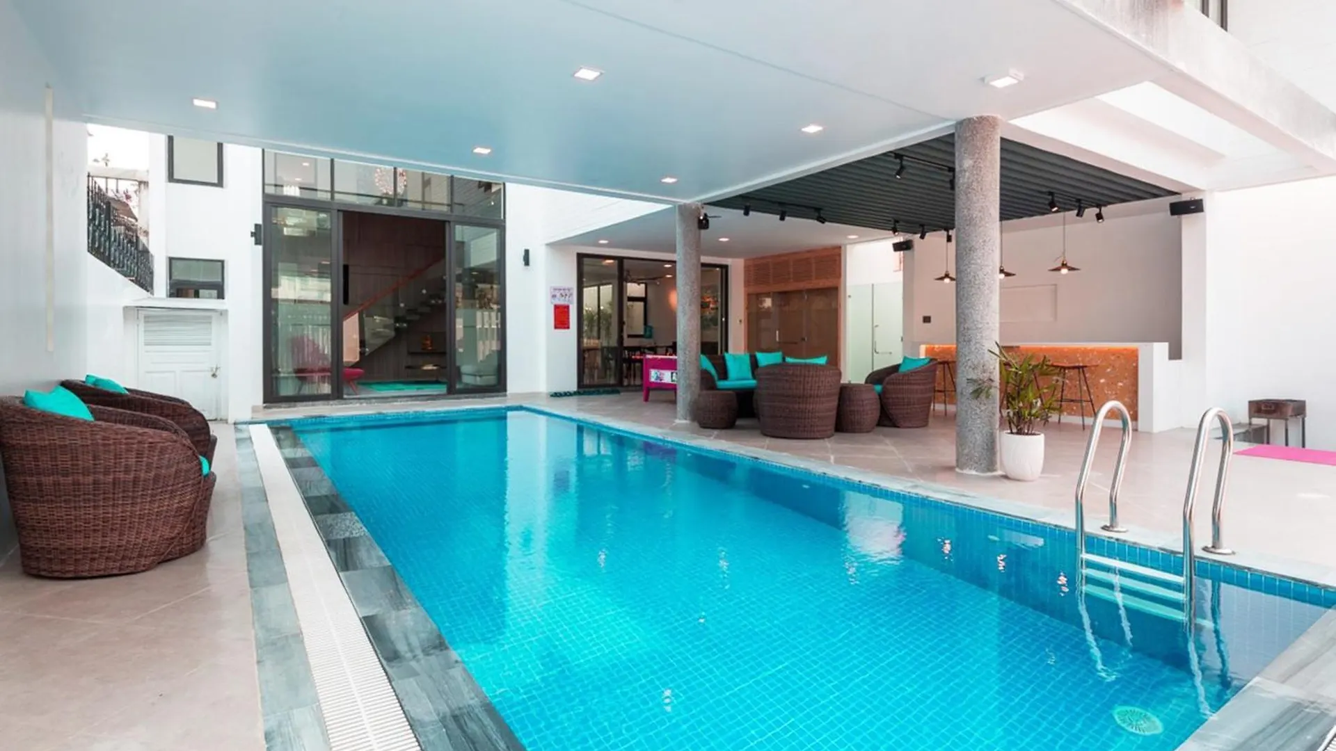 Charming Luxury Beach Villa Da Nang